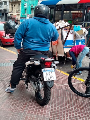 La foto viral de Javier