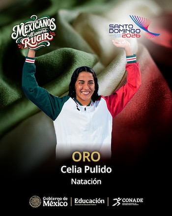 Póster con la nadadora Celia Pulido alzando los brazos y la leyenda ORO. Incluye logos de Santo Domingo 2026 y Gobierno de México