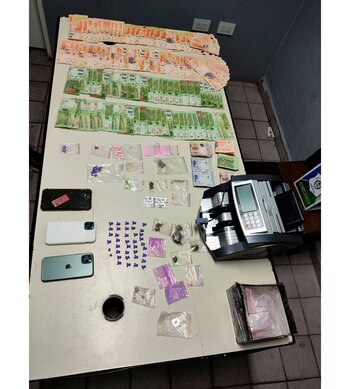 Hallan una ametralladora en un allanamiento en La Plata