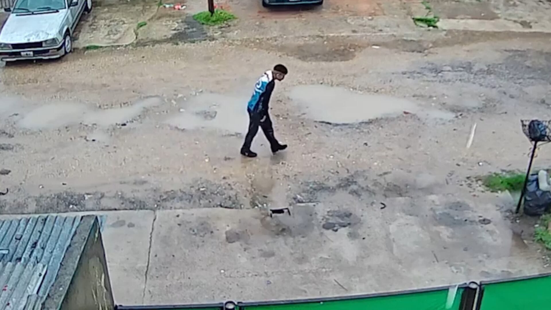 La imagen de las cámaras de seguridad antes de su muerte