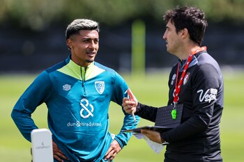 Julián Araujo fue convocado para