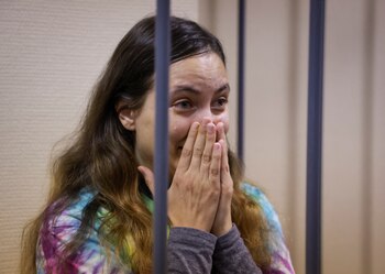 La artista rompió en llanto