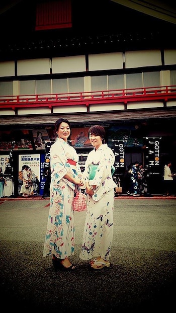 Despidiéndose de su tierra