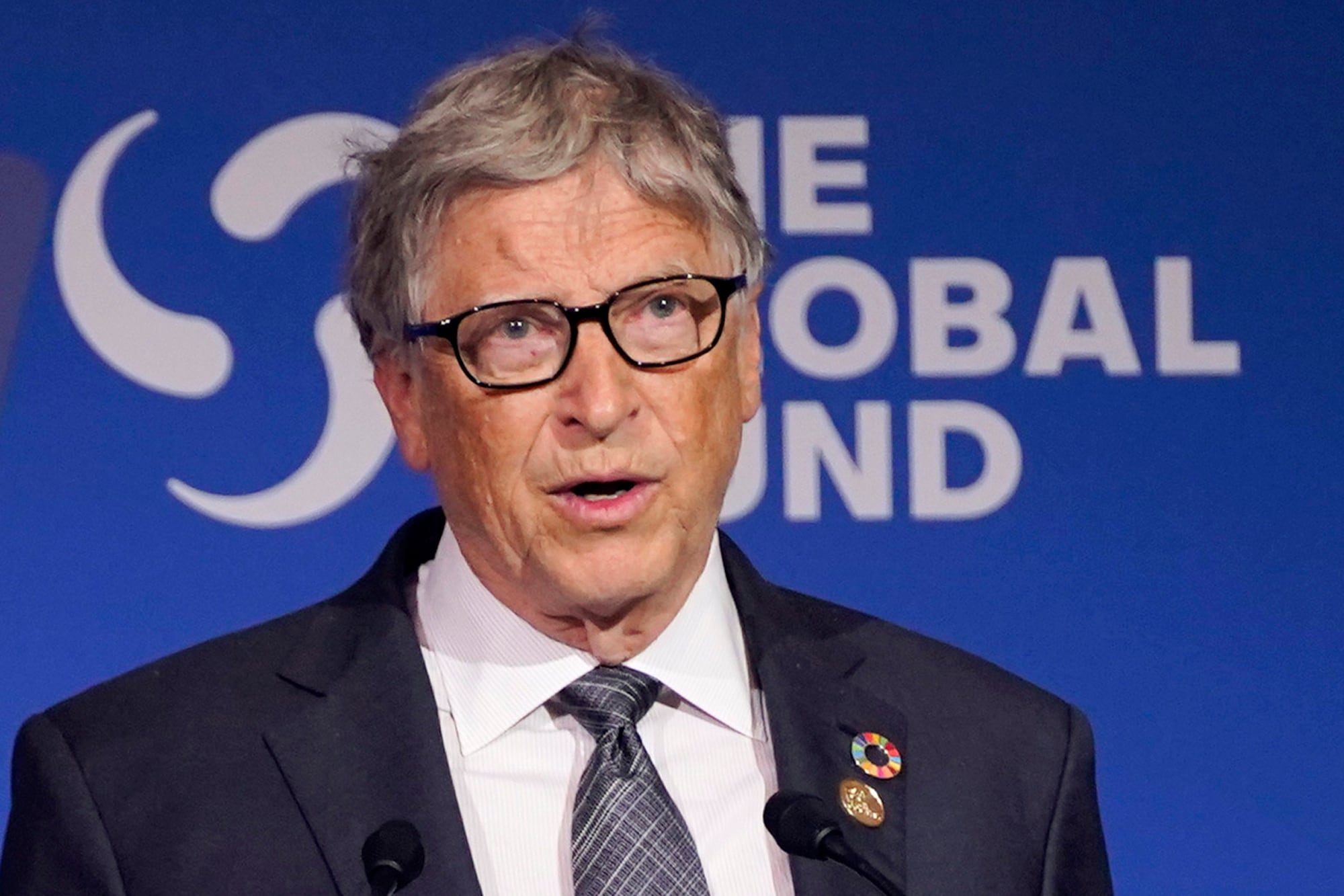 Bill Gates apostó por Microsoft cuando el mercado de la computación recién empezaba a dar sus primeros pasos. (AP foto/Evan Vucci)
