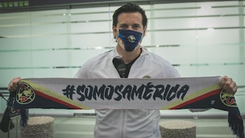 “Un hombre que evoca la esperanza y la oportunidad”: América le dio una cálida bienvenida a Santiago Solari