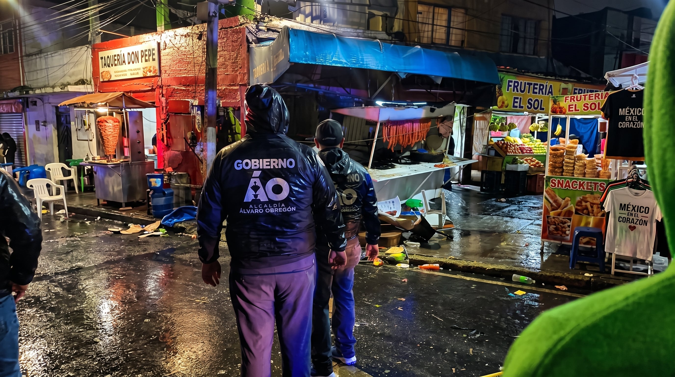 Bomberos rescatan a once personas y confirman muerte de un hombre de 50-55 años. (Imagen Ilustrativa Infobae)