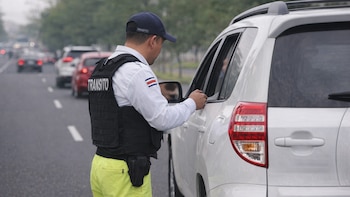 Policía de Tránsito intensificará operativos en carreteras durante las vacaciones de medio año en Costa Rica