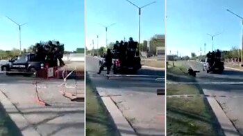 Un oficial de policía de