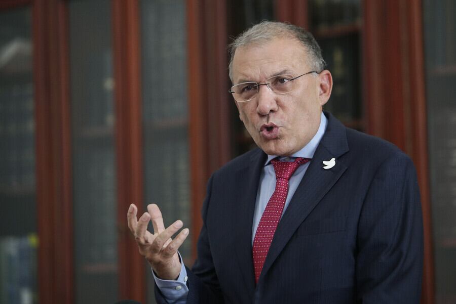 Roy Barreras confirma su candidatura a la consulta del 8 de marzo de 2026 - crédito Colprensa