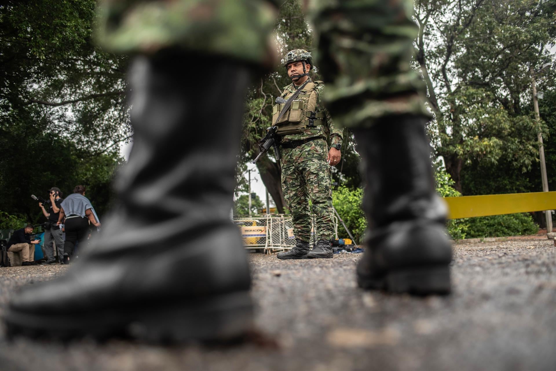 El Batallón Tenerife, entre la permisividad interna y la expansión de grupos armados en la región - crédito Europa Press