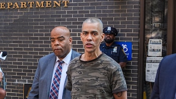 Acusan de crimen de odio al detenido por apuñalar a dos personas cerca de Central Park