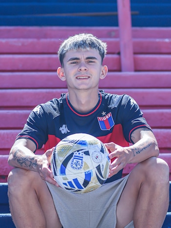 El extremo de 19 años