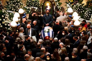 Los restos mortales del ministro