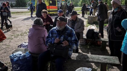 Más de 4.000 civiles han sido evacuados en Kharkiv mientras las tropas rusas intensifican su ofensiva en la región