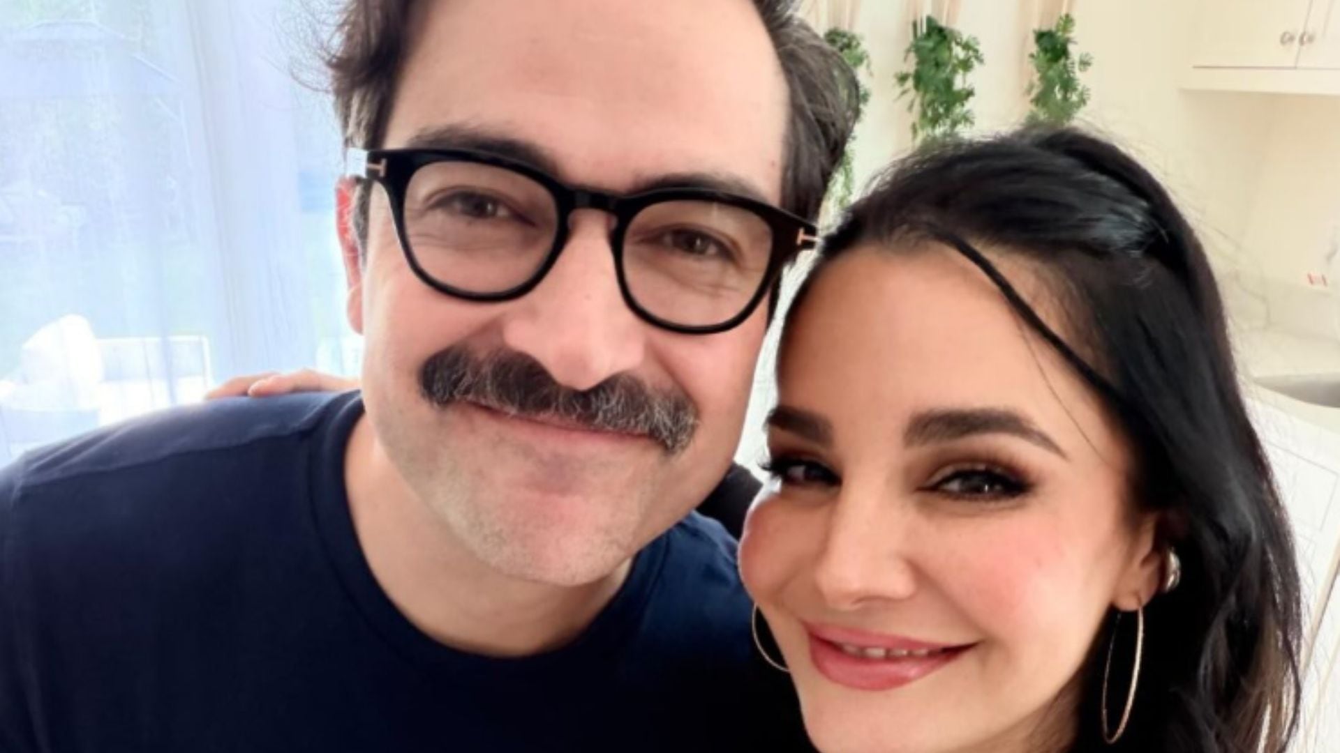 Martha Higareda y Alfonso Herrera se reencuentran tras dos décadas de Amarte Duele y revolucionan las redes sociales.(Instagram: @ponchohd)