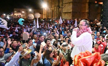 Marcelo Ebrard visitó Oaxaca (Twitter/@m_ebrard)
