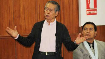 En 2003, el Congreso peruano