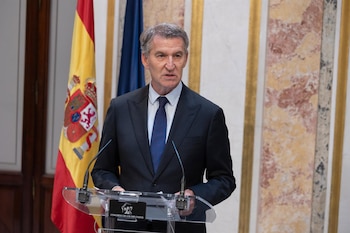 02/10/2026 El presidente del Partido Popular, Alberto Núñez Feijóo, durante una sesión plenaria, en el Congreso de los Diputados, a 2 de octubre de 2026, en Madrid (España). El Congreso vota hoy la convalidación o derogación de los dos Reales Decretos en materia de vivienda publicados por el Gobierno esta semana en el BOE. En concreto se tratan del Real Decreto-ley 26/2026, de 29 de septiembre, por el que se adoptan medidas urgentes para la protección de la función social de la vivienda y la ampliación de la oferta de vivienda asequible, y del Real Decreto-ley 27/2026, de 29 de septiembre, por el que se adoptan medidas urgentes para reforzar la estabilidad de los contratos de arrendamiento de vivienda habitual.
POLITICA
Jesús Hellín - Europa Press