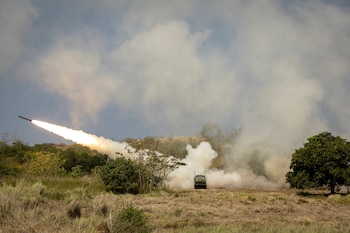 Un sistema de artillería HIMARS