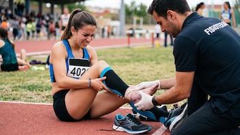 Fractura por estrés: qué es, cómo se produce y factores clave para prevenirla