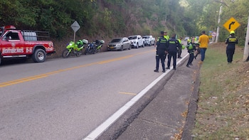 Las autoridades acudieron al lugar para investigar lo sucedido - crédito Suministrada a Infobae Colombia