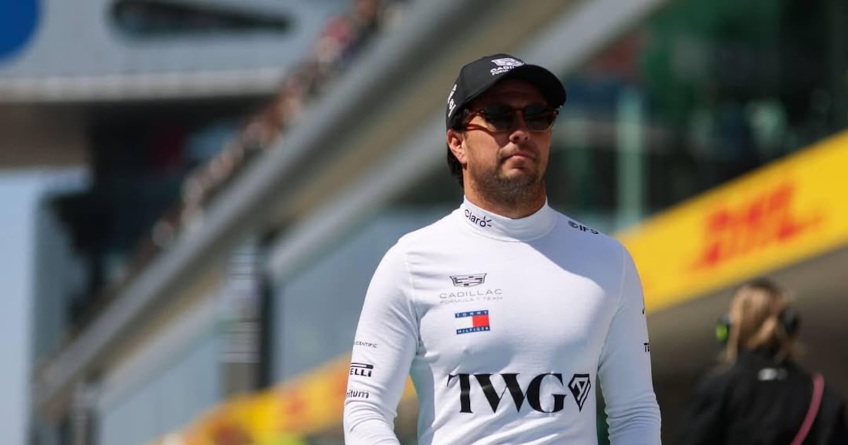 Checo Pérez va por Carlos Sainz: la marca de remontadas que persigue en la F1 2026