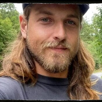 Tres de los rehenes rusos