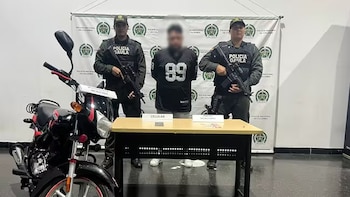 Hombre extorsionaba con publicar fotos