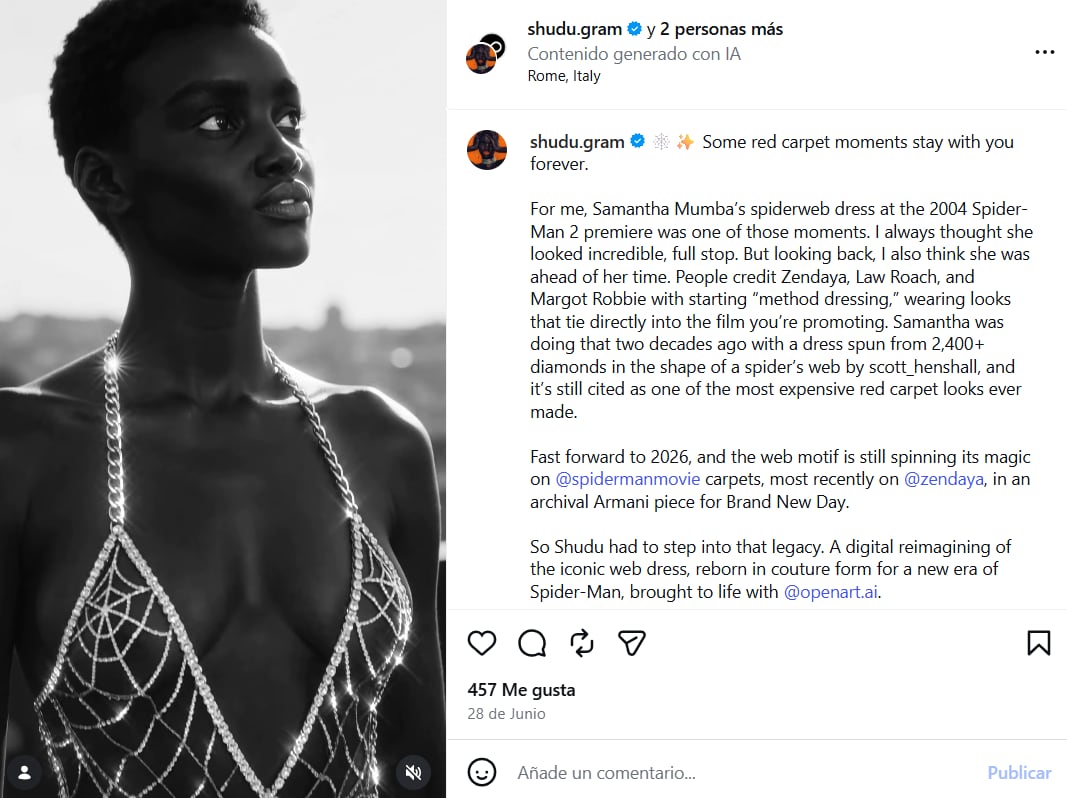 Shudu, que se define como la primera supermodelo digital del mundo, publica campañas de belleza, editoriales y producciones inspiradas en la fotografía de moda. (Instagram)