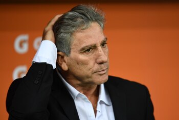 El ex jugador está a