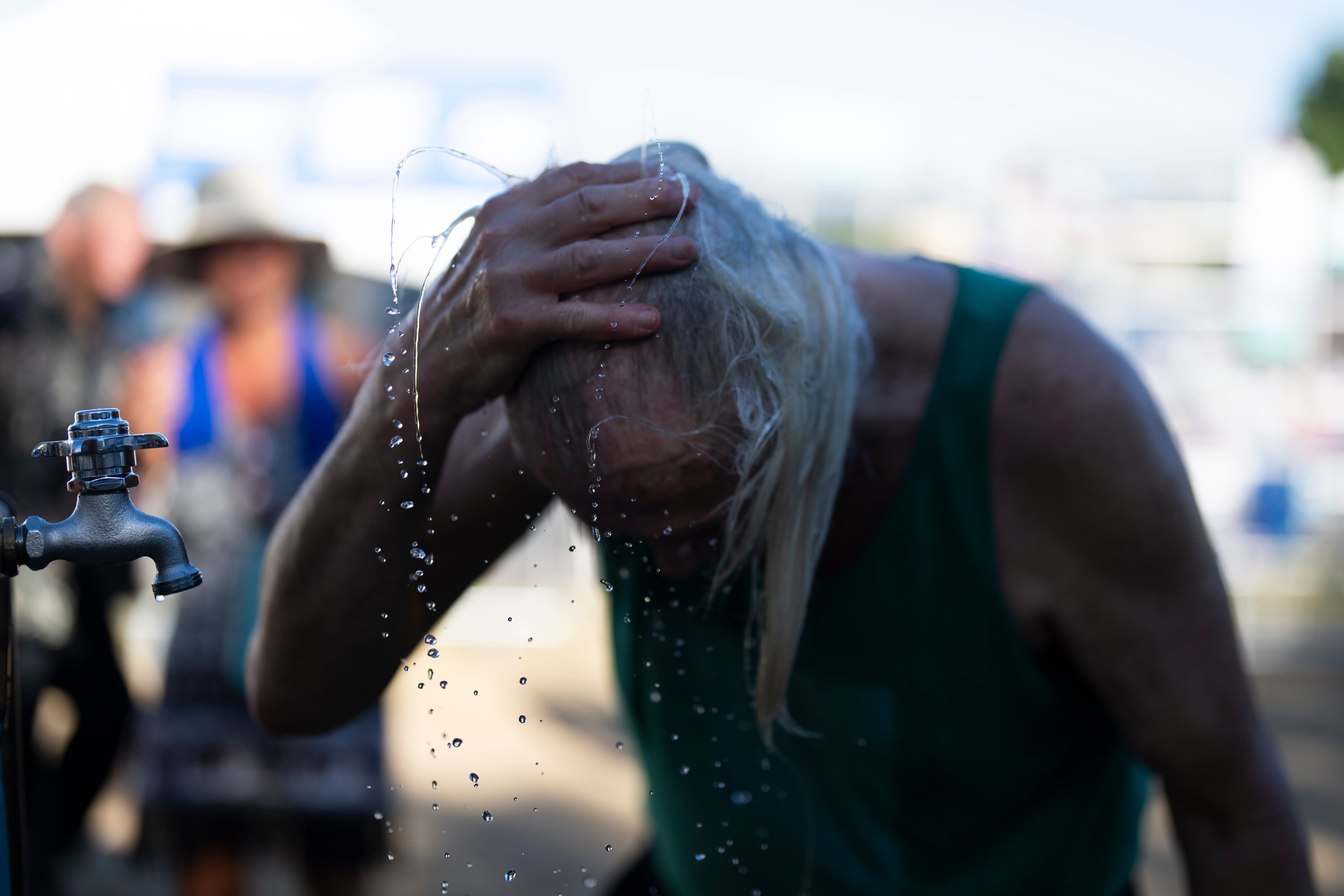 La ola de calor en la costa este de Estados Unidos dejó al menos 25 muertes en Nueva Jersey durante la primera semana de julio de 2026. (AP Foto/Jenny Kane)