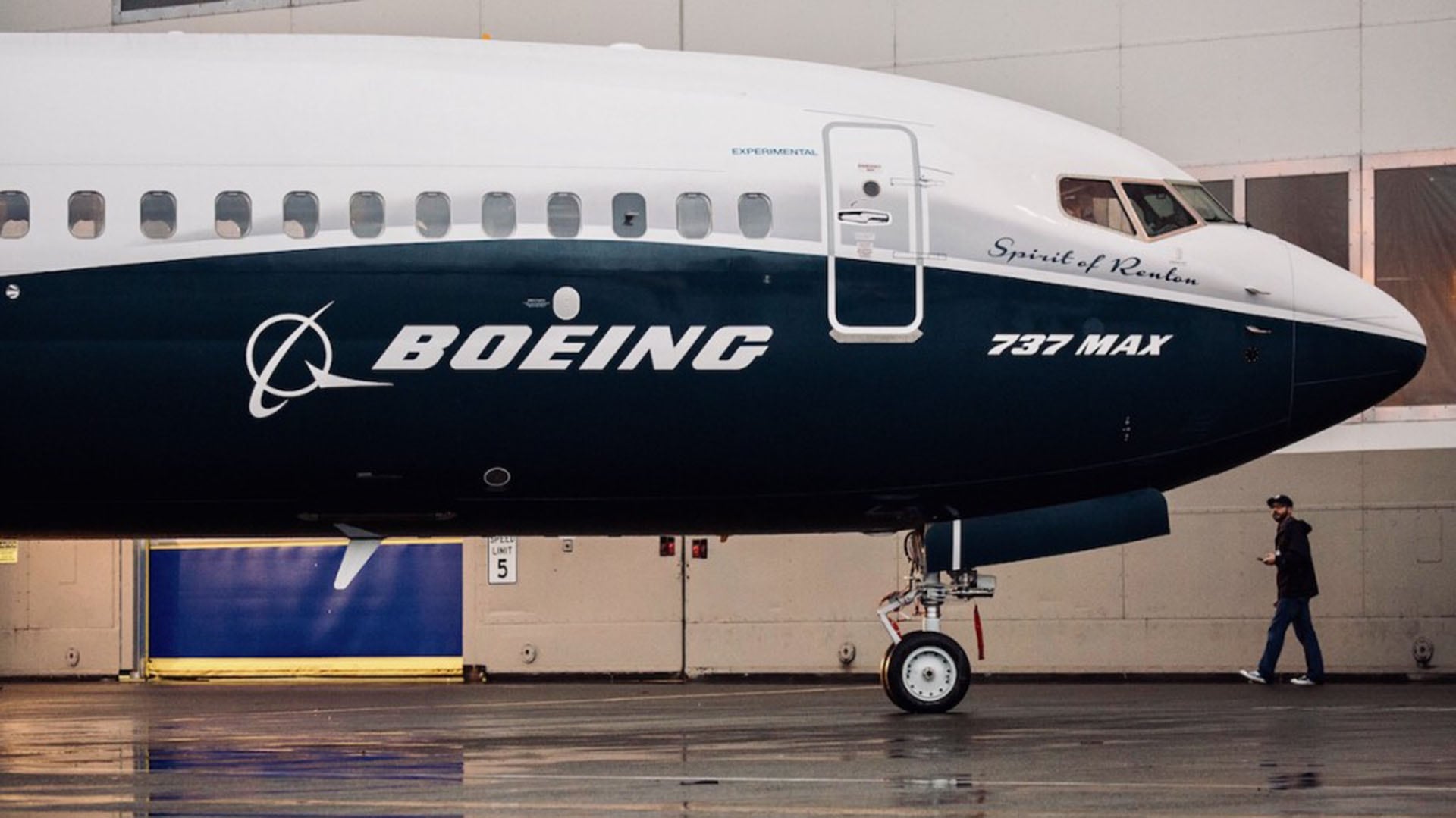La FAA ordena inspecciones obligatorias a los Boeing 737 Max por grietas detectadas en modelos más antiguos