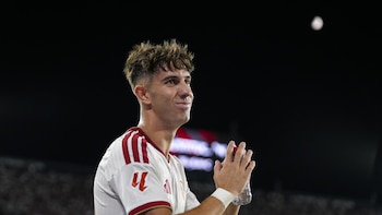 El extremo del Sevilla FC Miguel Sierra será operado por una luxación acromioclavicular del hombro derecho