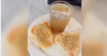 Una joven cubana mostró en redes sociales que su desayuno en Cuba consistió en pan racionado, aceite, azúcar y agua endulzada. (Foto cortesía redes sociales)