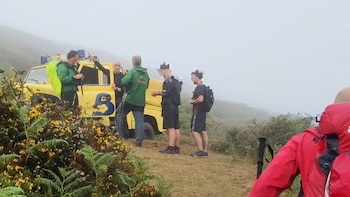 Dos jóvenes franceses rescatados tras perderse en una ruta de montaña en Parres (@112Asturias)