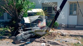 Una de las postales del