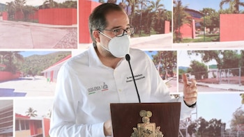 El gobernador colimense se mantendrá