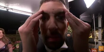 David Broncano pidiéndole al cámara