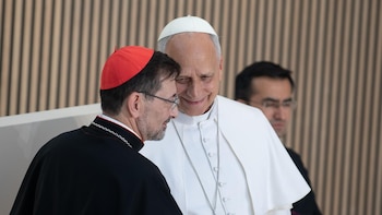 El arzobispo de Madrid pide a León XIV su ayuda para "construir comunidades vivas" que sostengan a los jóvenes