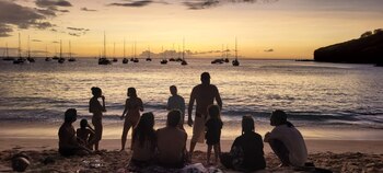 Luego de 28 días, desembarcaron