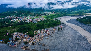 Nepal localiza al último de los tres españoles desaparecidos tras la gran riada de Rasuwa