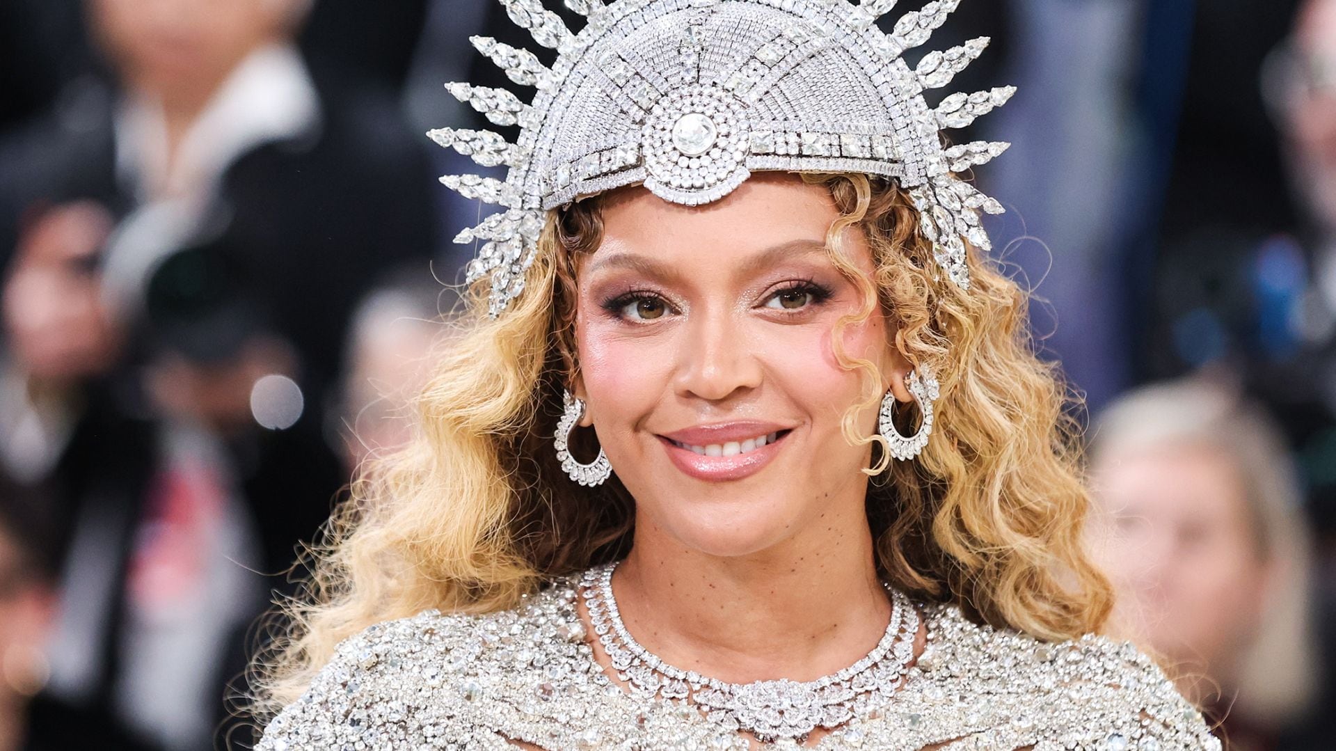 Beyoncé lanza una caja de lujo de casi mil dólares y sin discos incluidos.
(EFE/EPA/SARAH YENESEL)