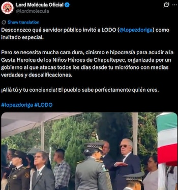 Lord Molécula cuestiona presencia de López-Dóriga en acto oficial.