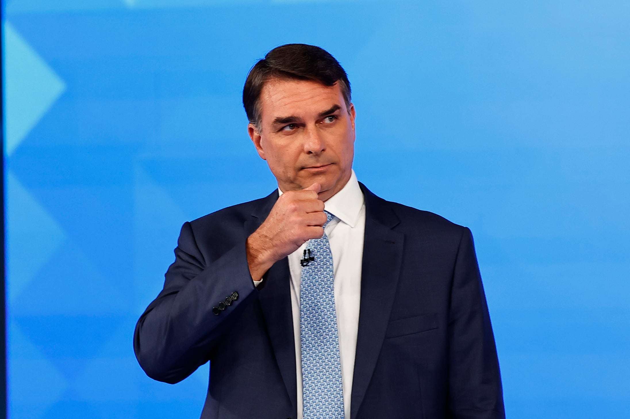 La pretensión de liderazgo de Flávio Bolsonaro no logra el apoyo de sus aliados en Brasil