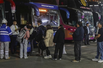 La Superintendencia de Transporte Terrestre de Personas, Carga y Mercancías (Sutran) advierte que, ante un evento de este tipo, mantener la calma y actuar con precaución