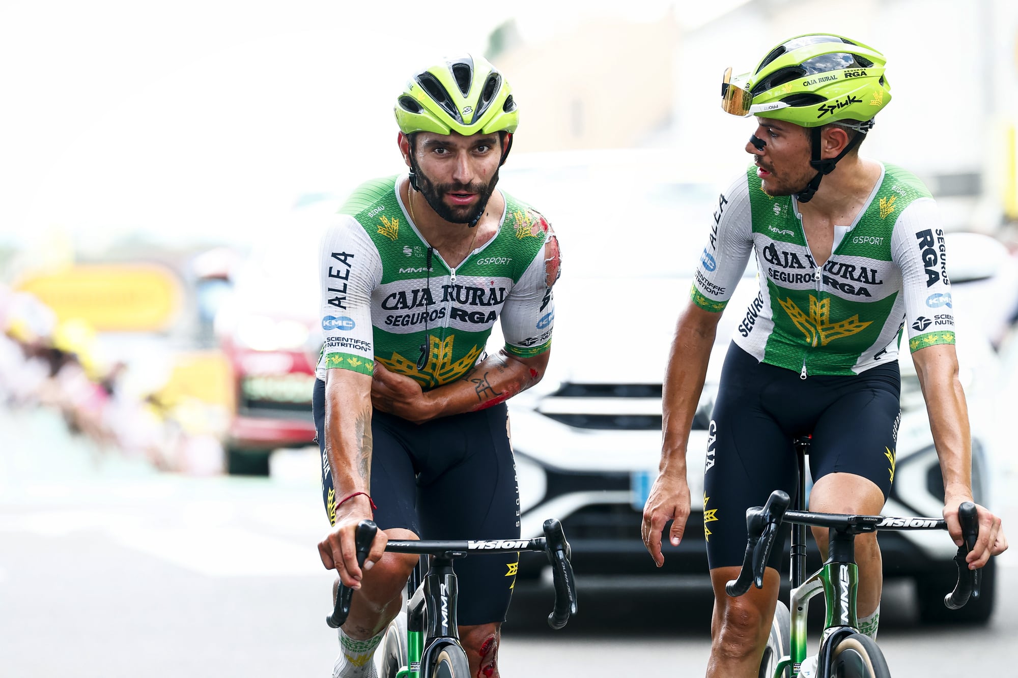El ciclista colombiano Fernando Gaviria abandona el Tour de Francia 2026 por fractura de clavícula: el equipo Caja Rural Seguros lo confirmó
