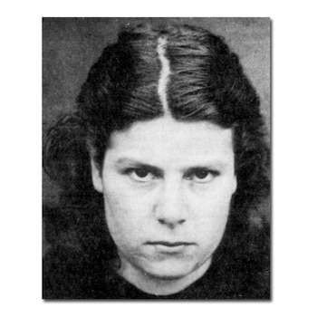 "¿Qué usaste para matar a tu madre?", quiso saber el investigador. Pauline respondió: "Medio ladrillo en una media"