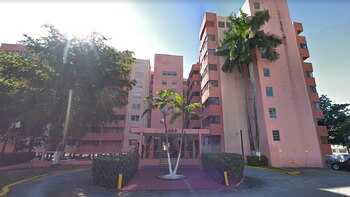 El edificio que fue evacuado