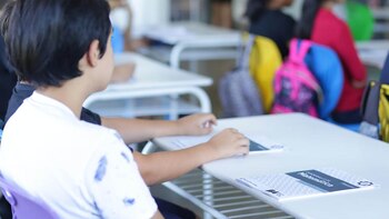 Masiva inscripción de alumnos rusos: