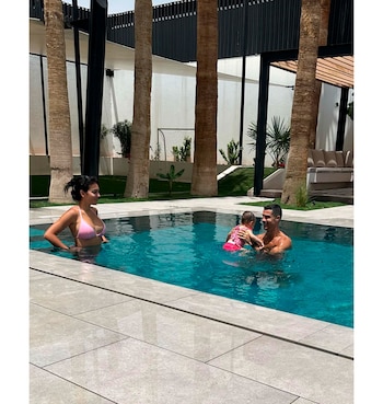 La familia se mostró unida